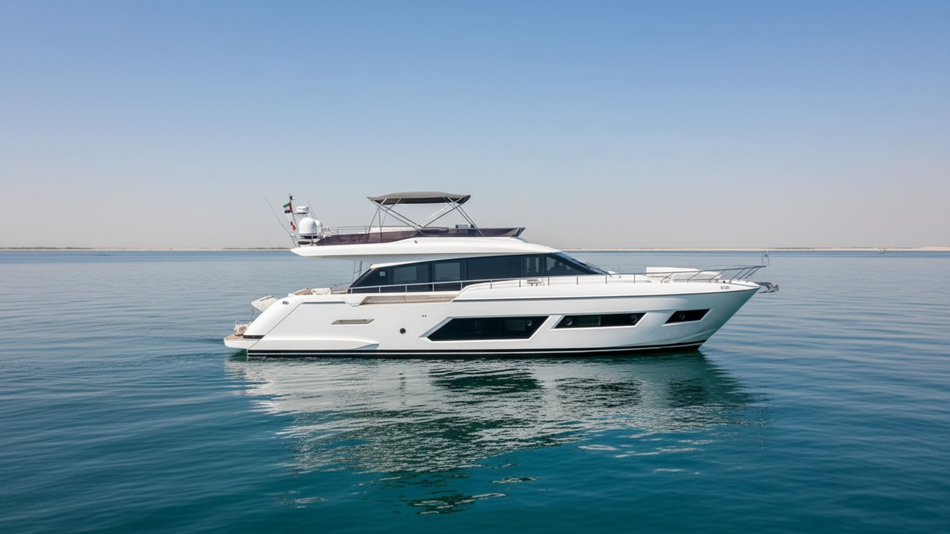 Horizon Wave 67 ft premium yacht exterior, sleek design
