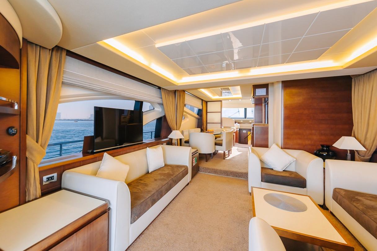 Azimut Viktoria: view 16