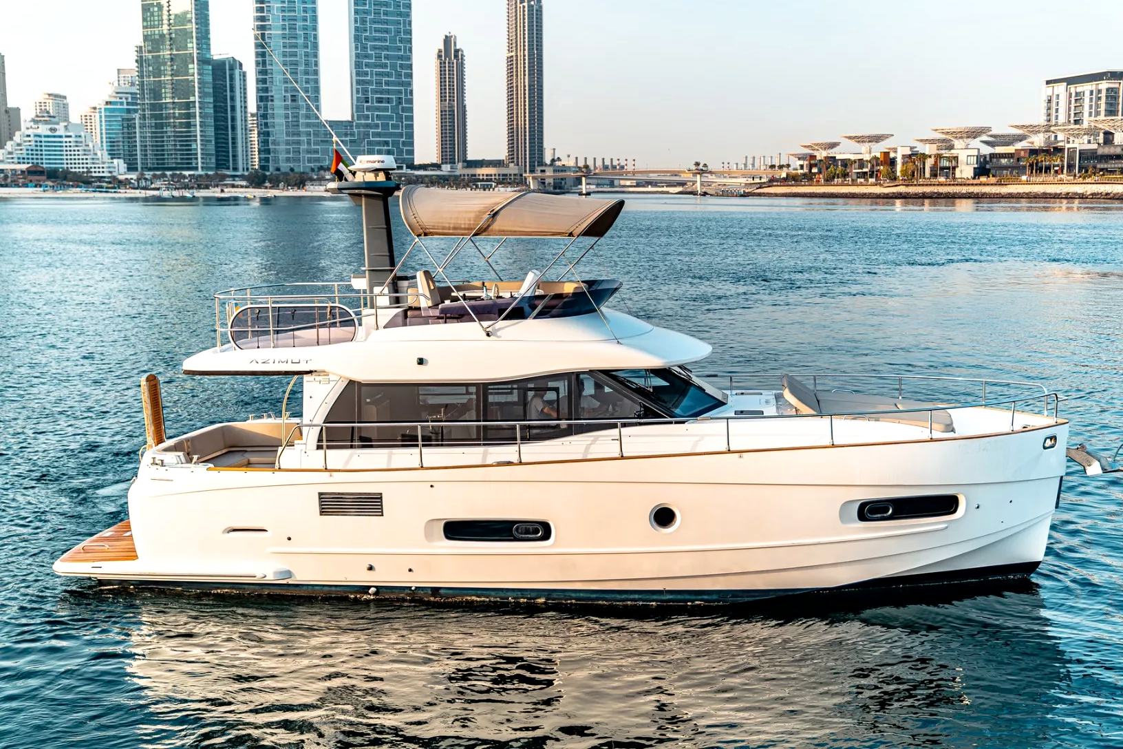 Azimut Magellano 43 ft: view 7