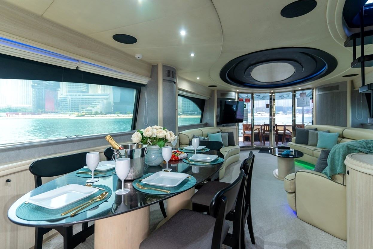 Azimut Anna: view 5