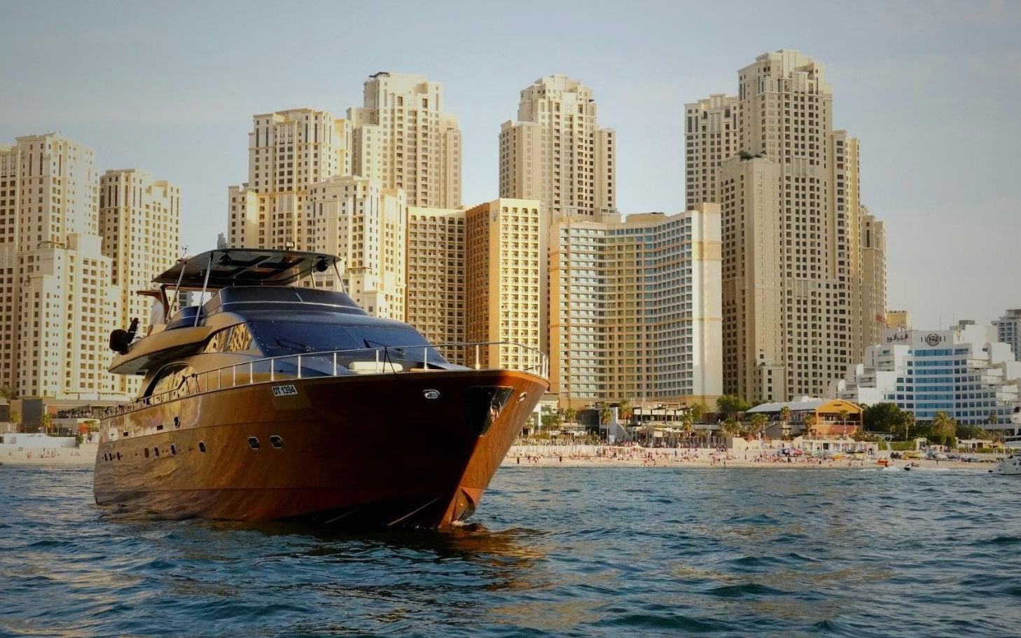 Azimut Anna