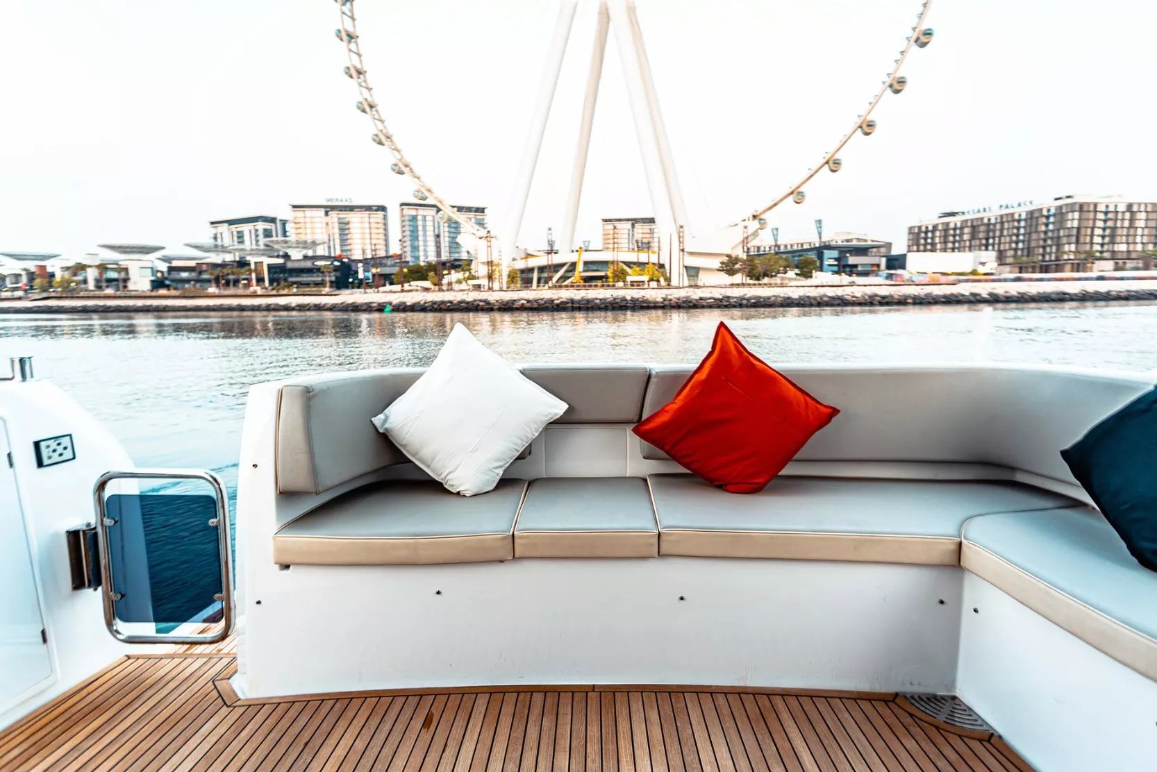 Azimut Magellano 43 ft: view 11