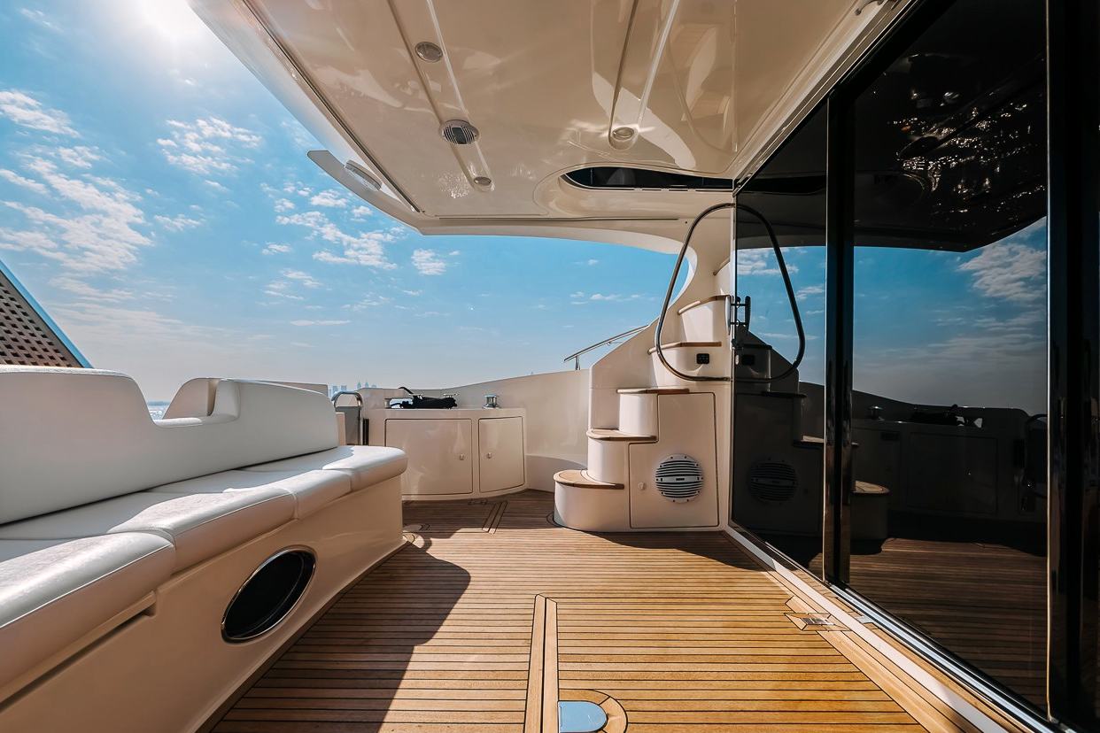 Azimut Candy: view 3