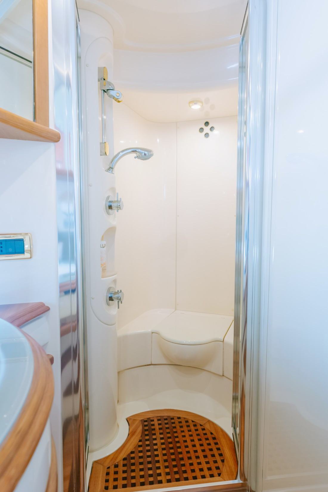 Azimut White Pearl: view 10