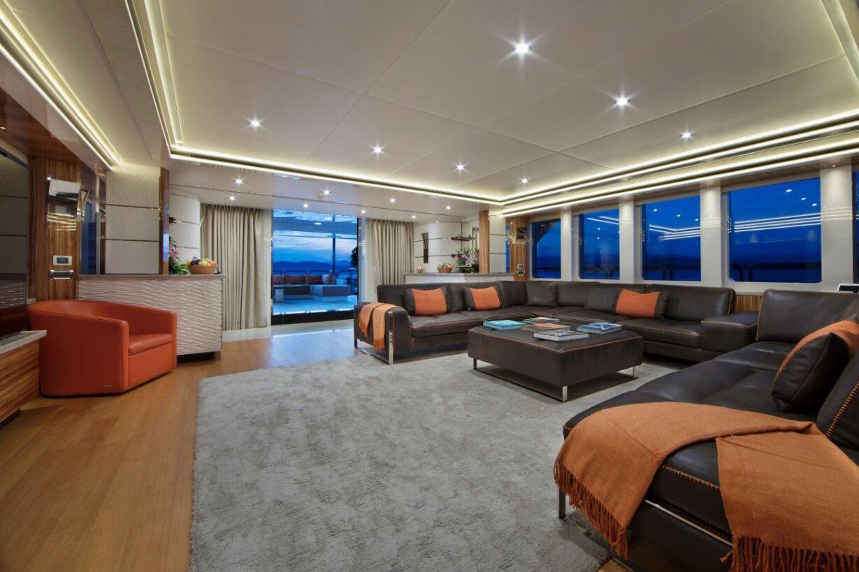 Benetti Code 8: view 5