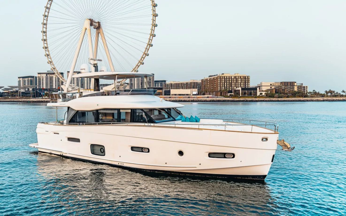 Azimut Magellano 66 ft