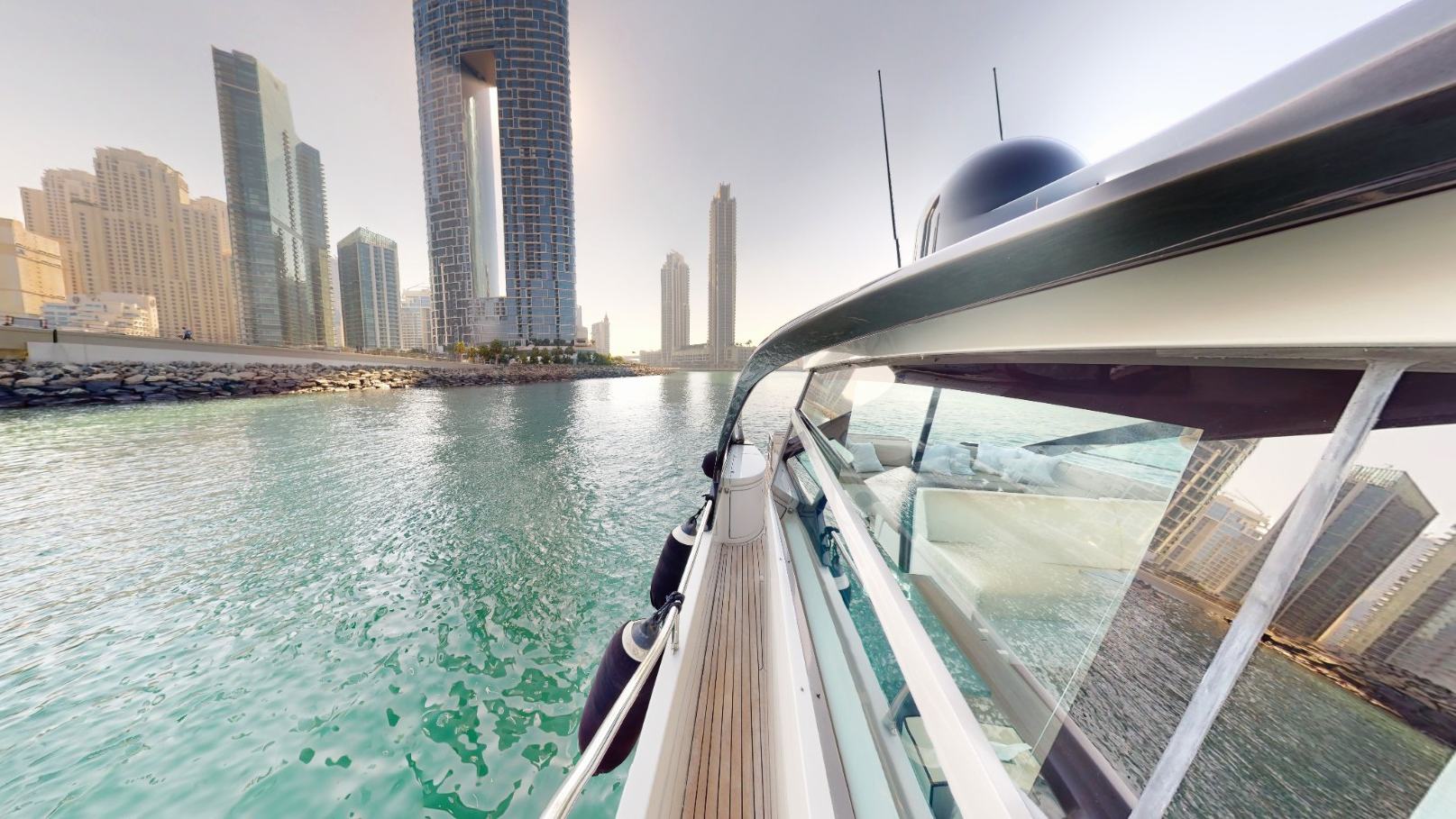 Pershing 5X Pearl White: view 11