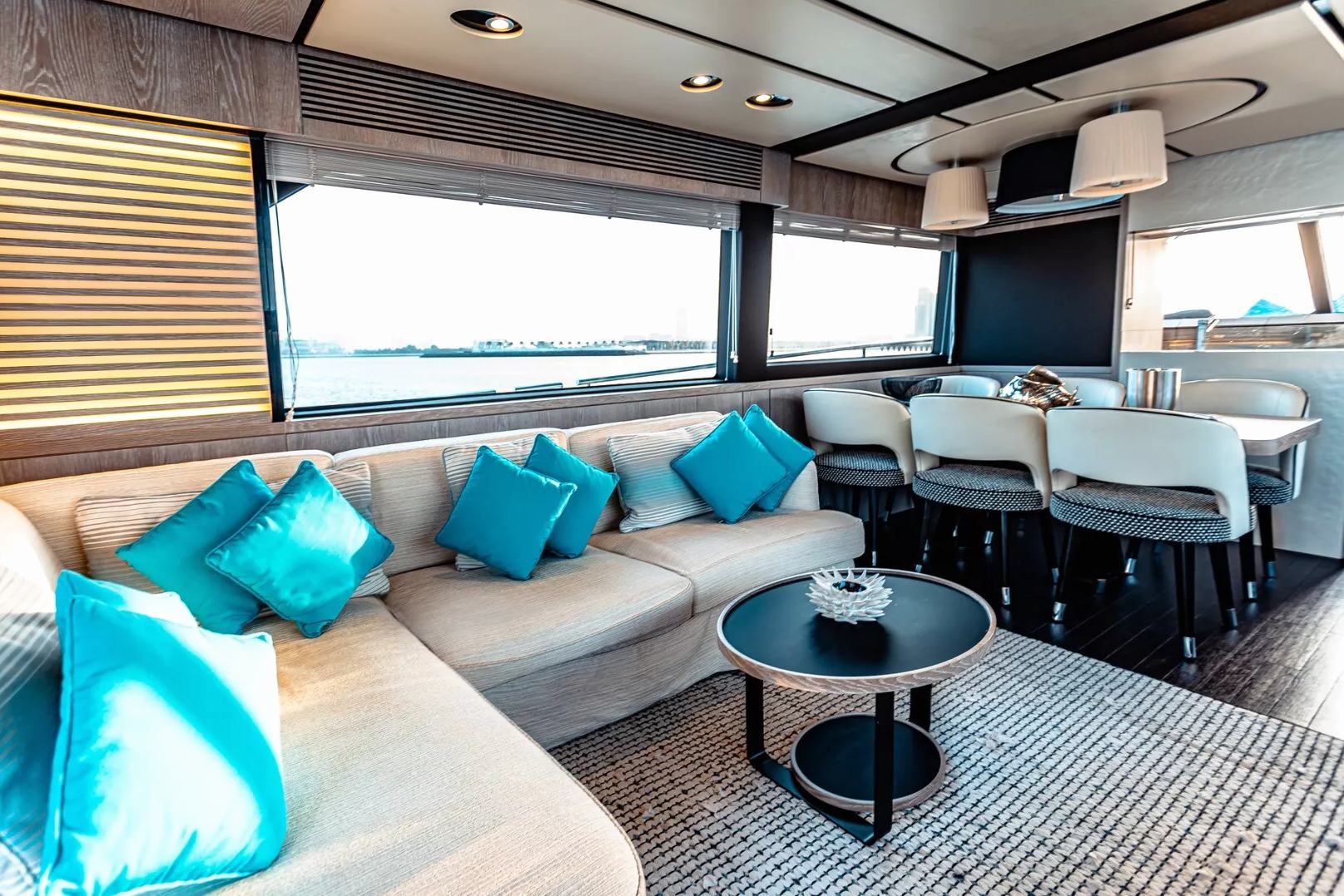 Azimut Magellano 66 ft: view 11