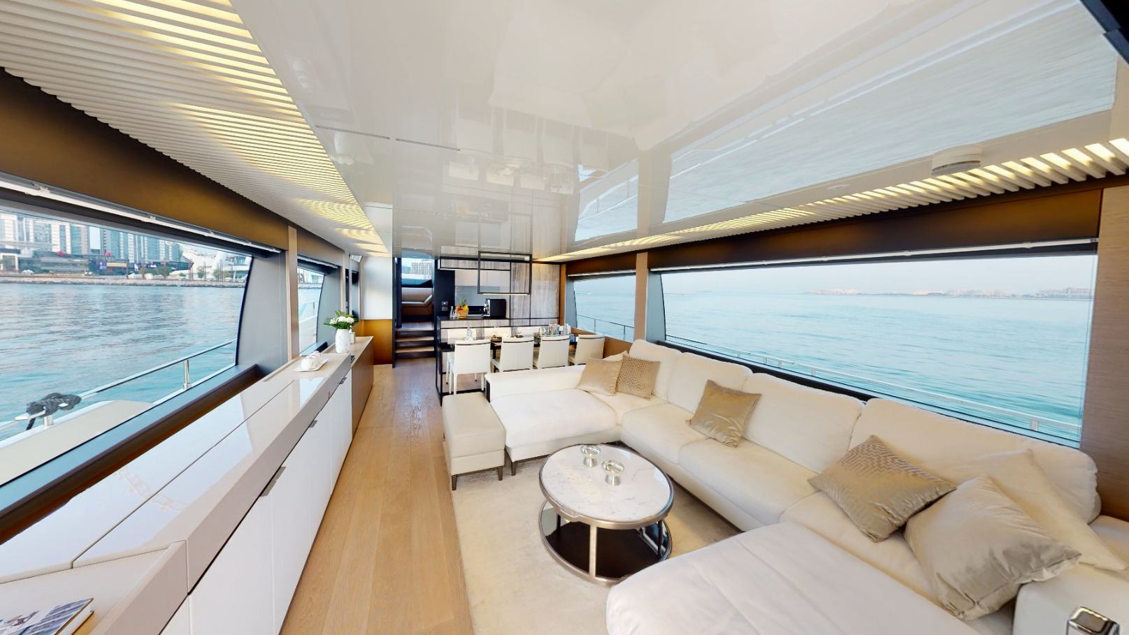 Ferretti 78 ft: view 11