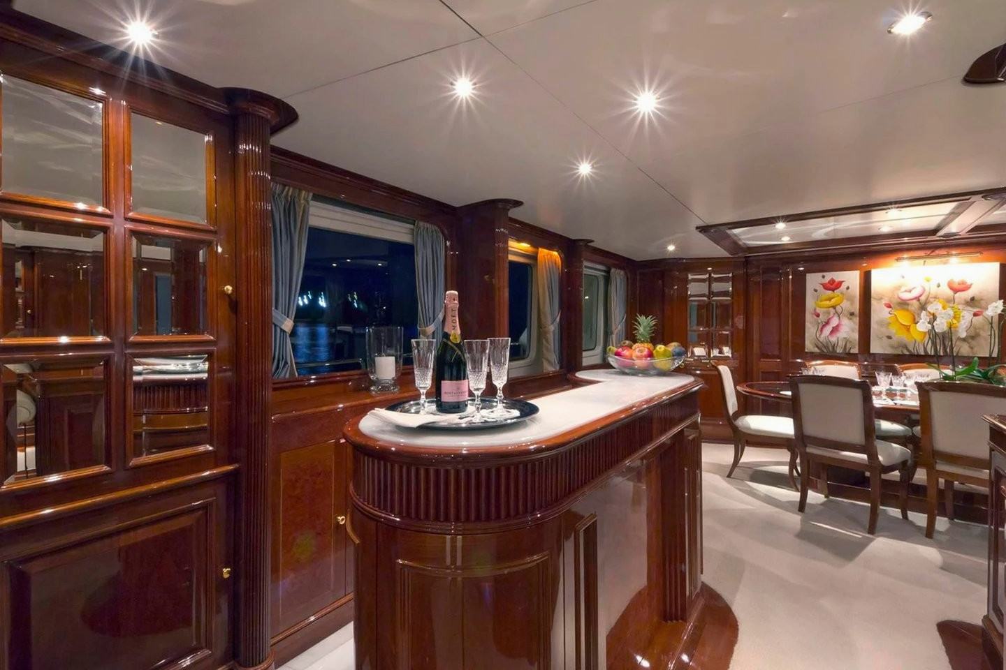 Benetti Gallus: view 13