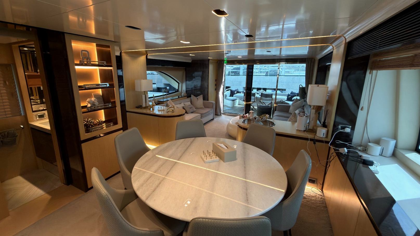 Azimut Satisfaction: view 4