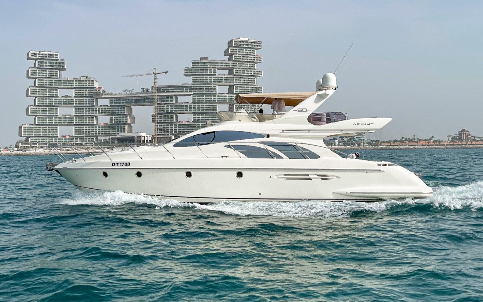 تأجير Azimut Grand Crew