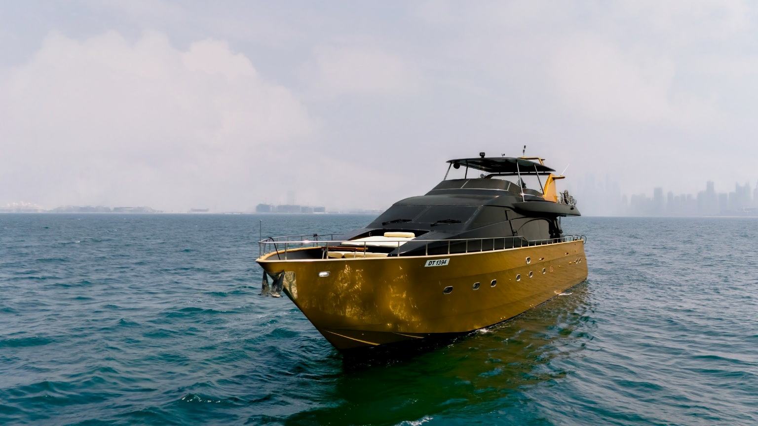 Azimut Anna: view 6
