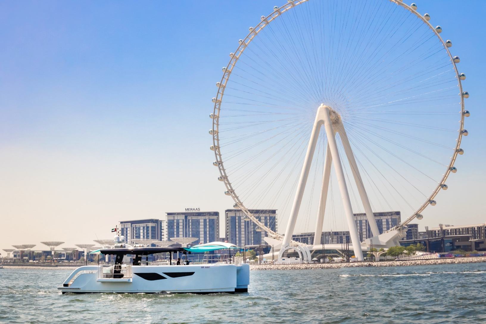Catamaran Ozone: view 3