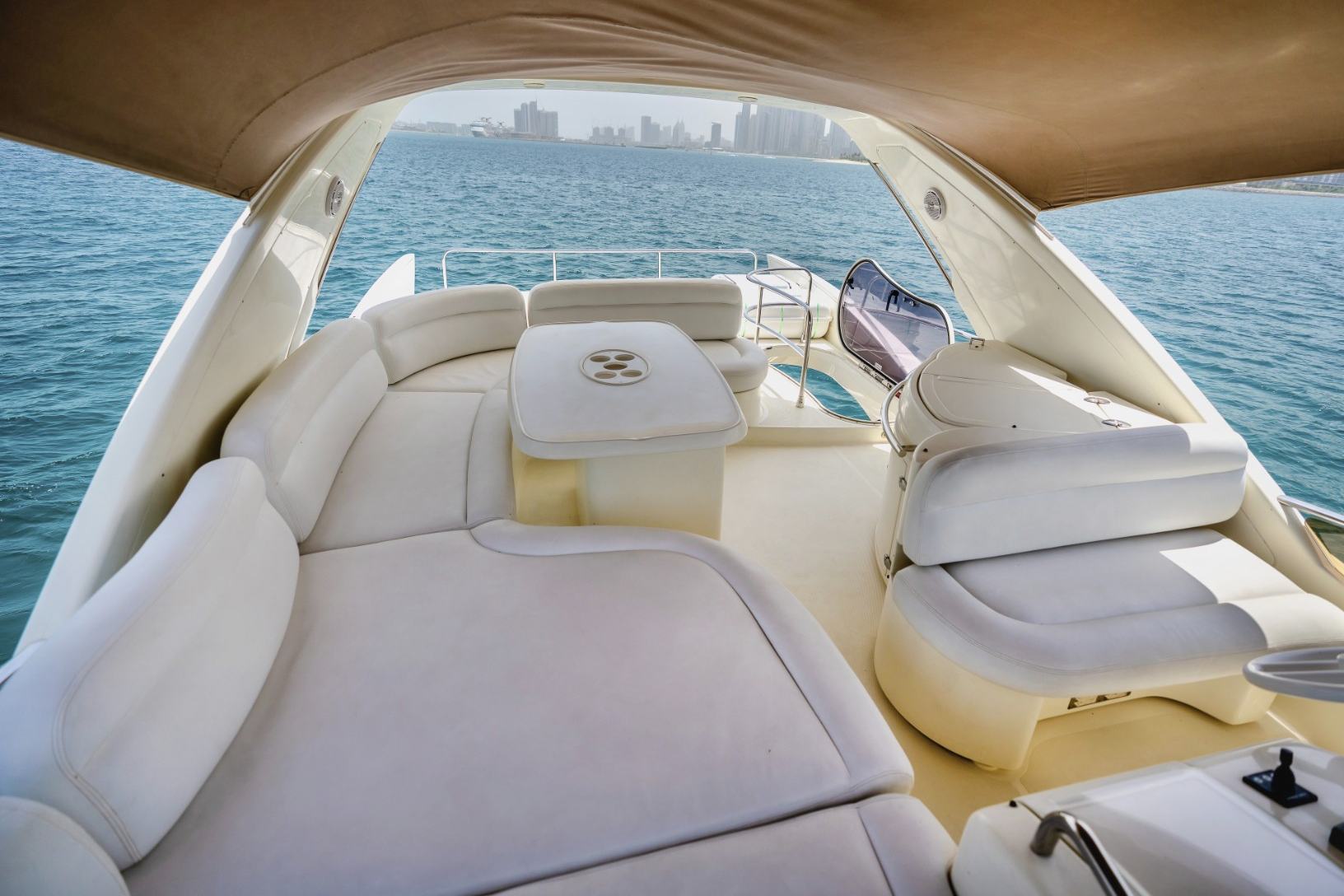 Azimut Lucky Star: view 8