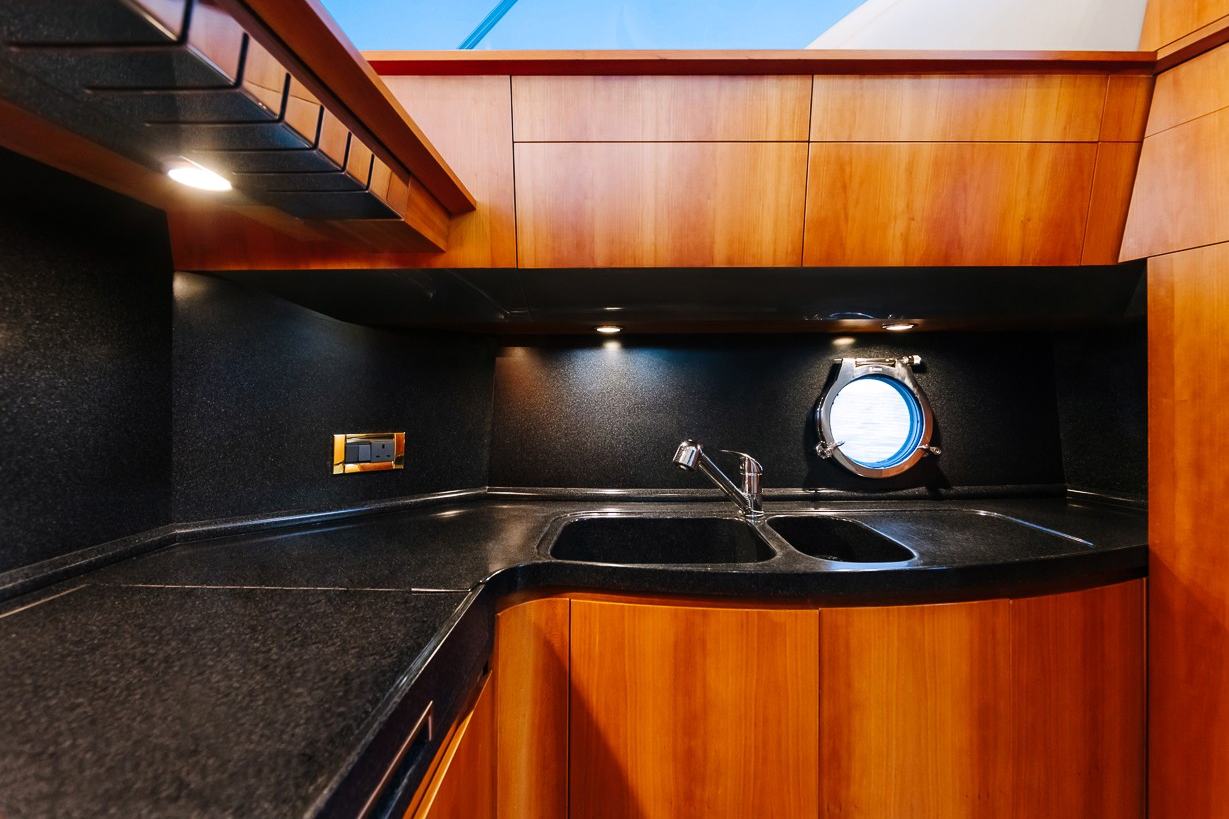 Azimut Candy: view 10