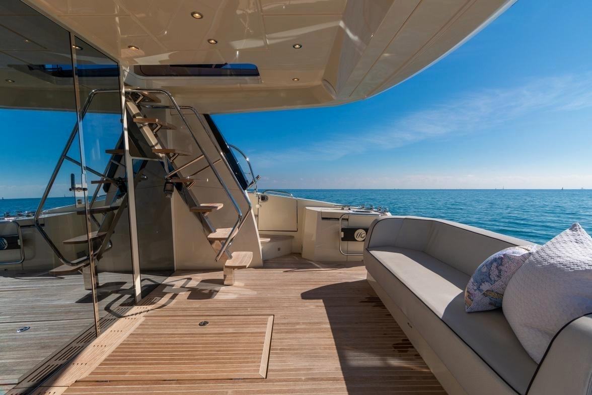 Monte Carlo 6: view 10