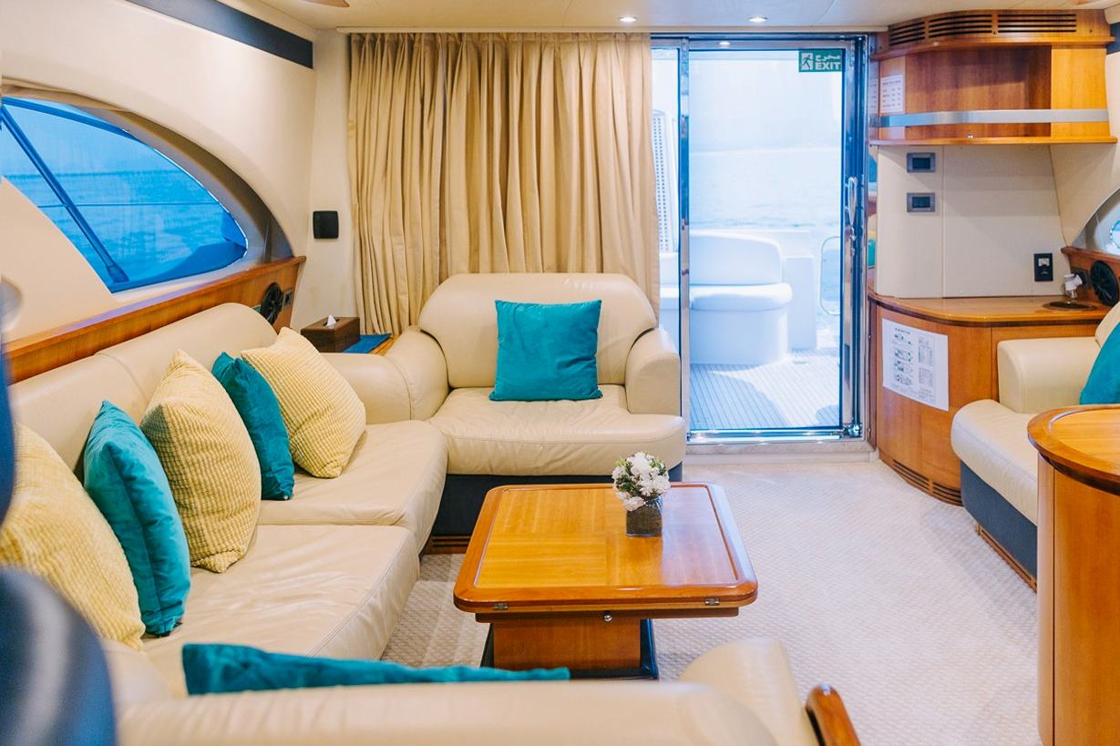 Azimut Monica: view 7