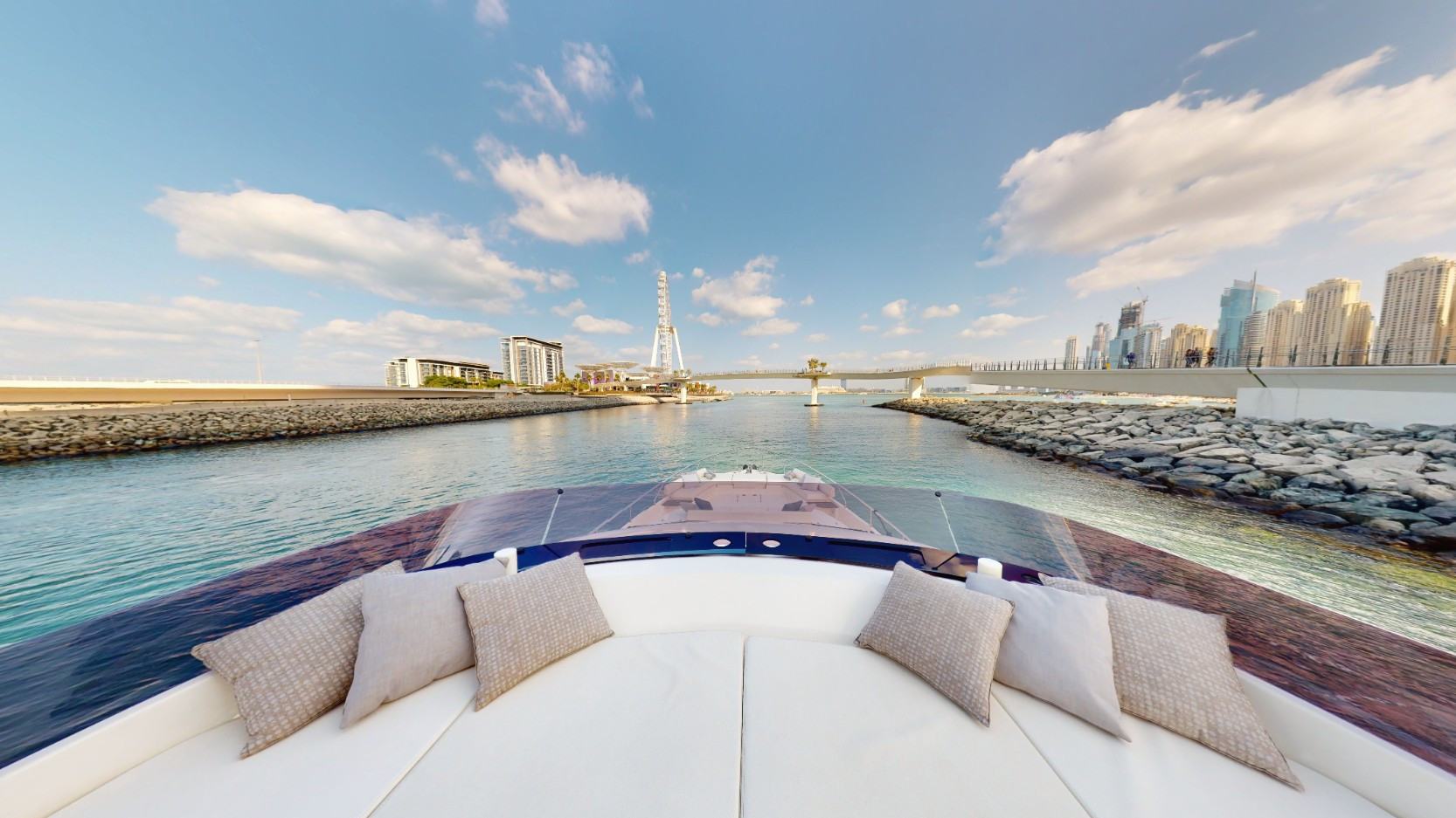 Ferretti 67 ft: view 4