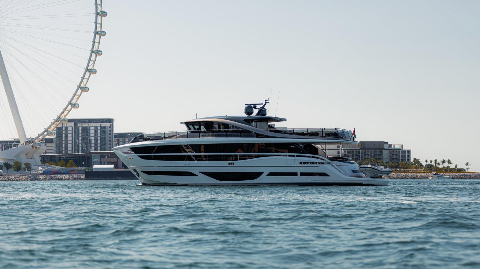 Princess 95X Super-flybridge: view 11