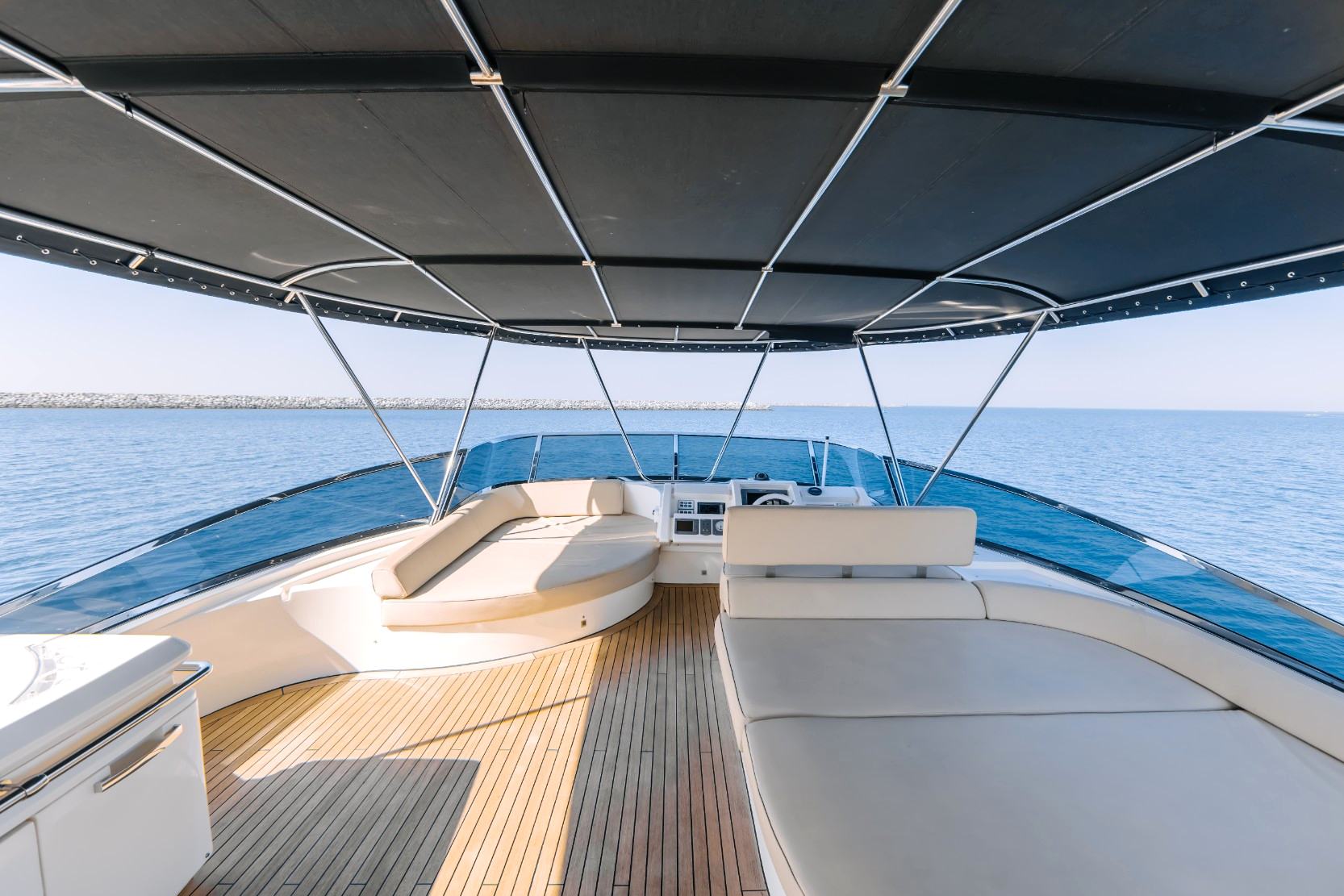 Azimut Viktoria: view 7