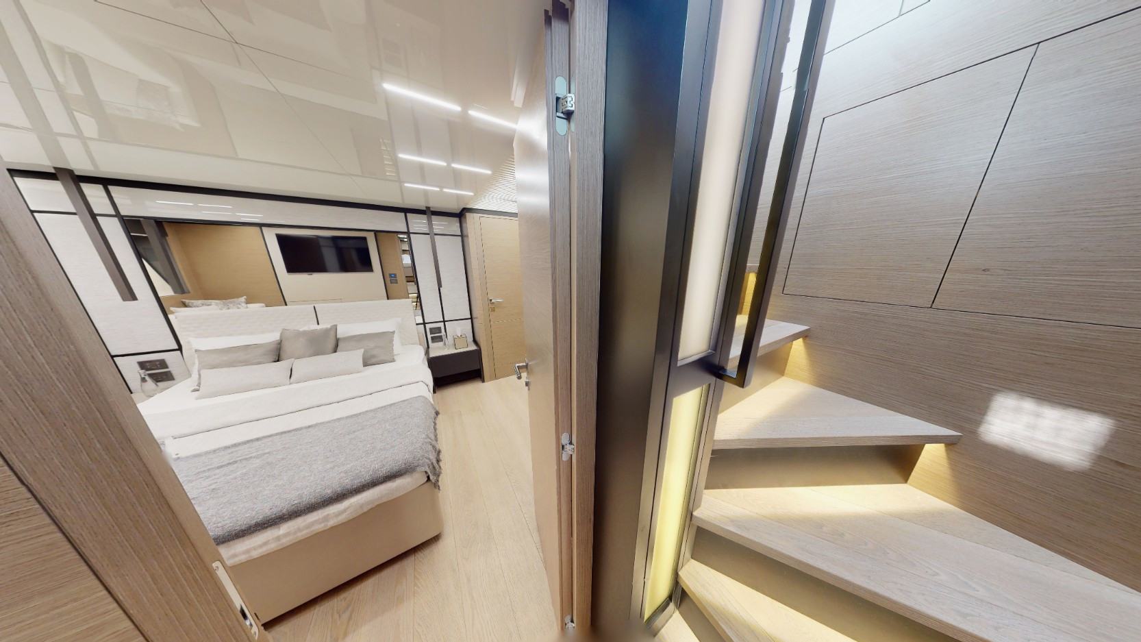 Ferretti 78 ft: view 4